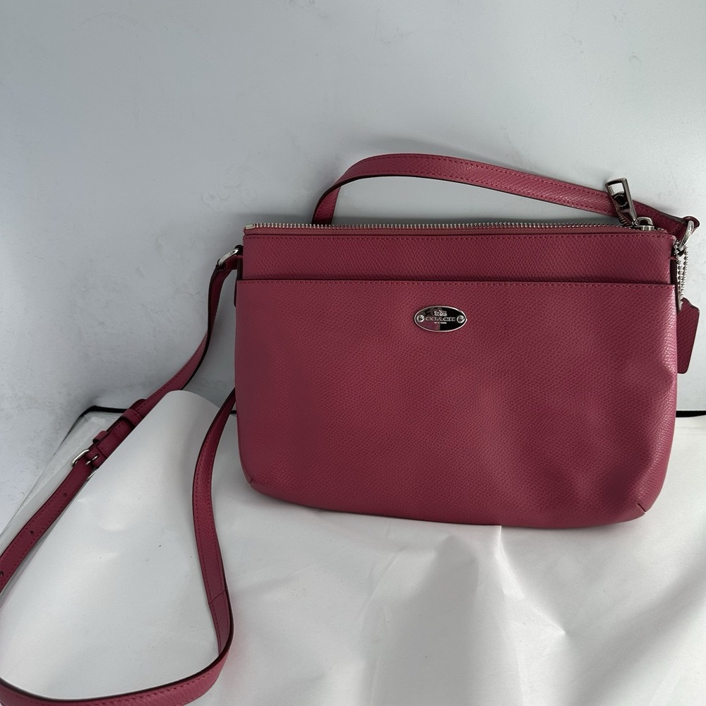 Coach Pink F52881 Crossgrain Leather East West Pop Purse Crossbody Hangtag